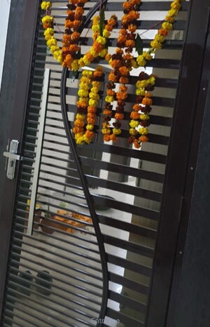 2 BHK Apartment – Entrance View at SVP Gulmohur Garden, Raj Nagar Extension - for Rent