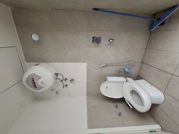 Bathroom, ireo-the-corridors 3.5 Bedroom 1920 Sq.Ft. Apartment In Sector 67a Gurgaon 10104116
