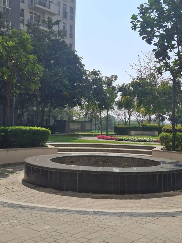2 BHK + Store Room Apartment For Sale in Ireo The Corridors