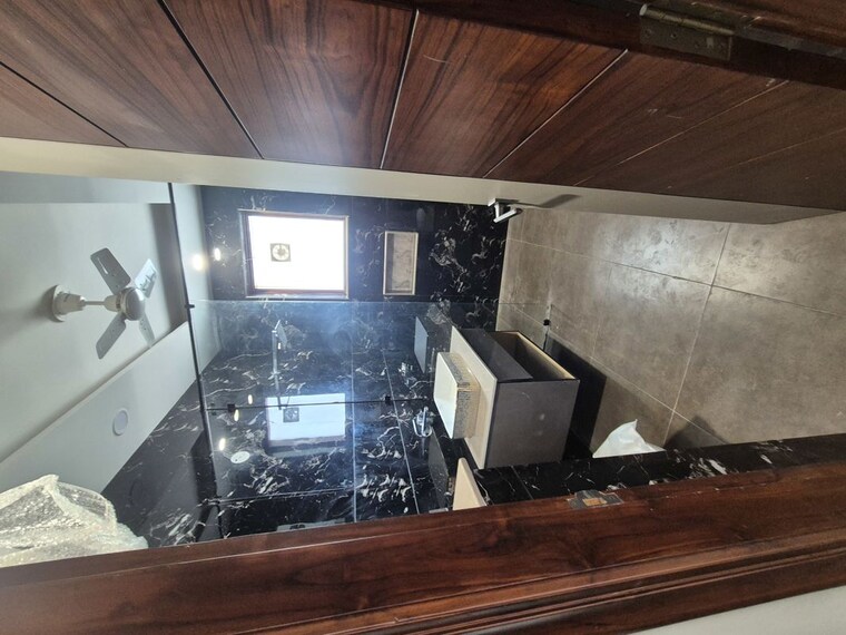 Washroom, sector 85 4 Bedroom 400 Sq.Yd. Builder Floor In Sector 85 Faridabad 10411759