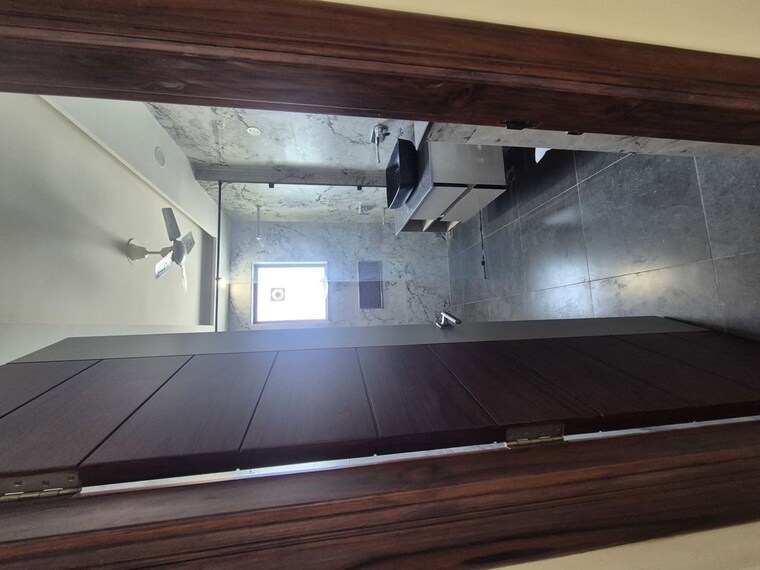 Bathroom, sector 85 4 Bedroom 400 Sq.Yd. Builder Floor In Sector 85 Faridabad 10411759