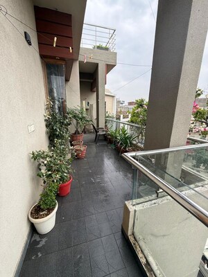  Shop For Rent in Vishal Nagar