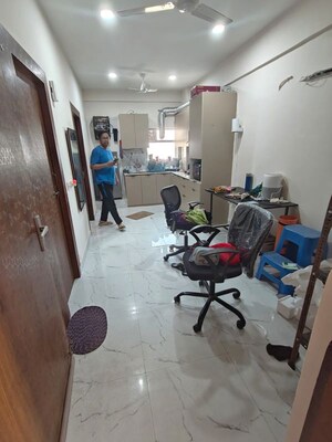 2 BHK Apartment For Sale in Pivotal Paradise, Sector 62