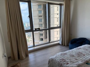 Room in 2 BHK Apartment at Dedhia Estate, Matunga East – for Rent