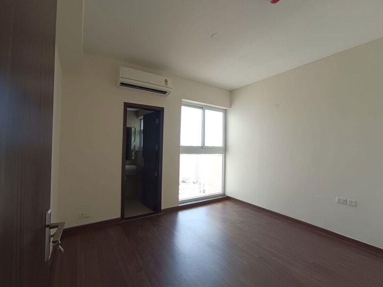 Room, bptp-terra 4 Bedroom 2213 Sq.Ft. Apartment In Sector 37d Gurgaon 10411848
