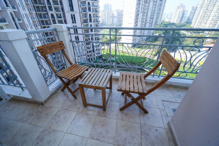 Balcony, dlf-regal-gardens 3 Bedroom 1726 Sq.Ft. Apartment In Sector 90 Gurgaon 10079492