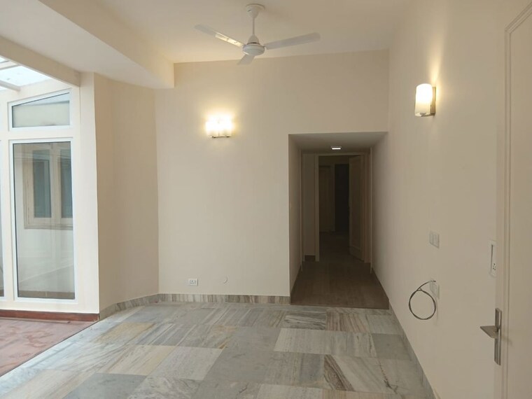 Bedroom, greater kailash i 4 Bedroom 4000 Sq.Ft. Builder Floor In Greater Kailash I Delhi 10411891