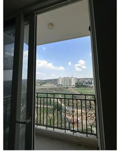 1 BHK Apartment For Sale in Signature Global Golf Greens
