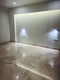 4 BHK Builder Floor For Rent in Sarvapriya Vihar