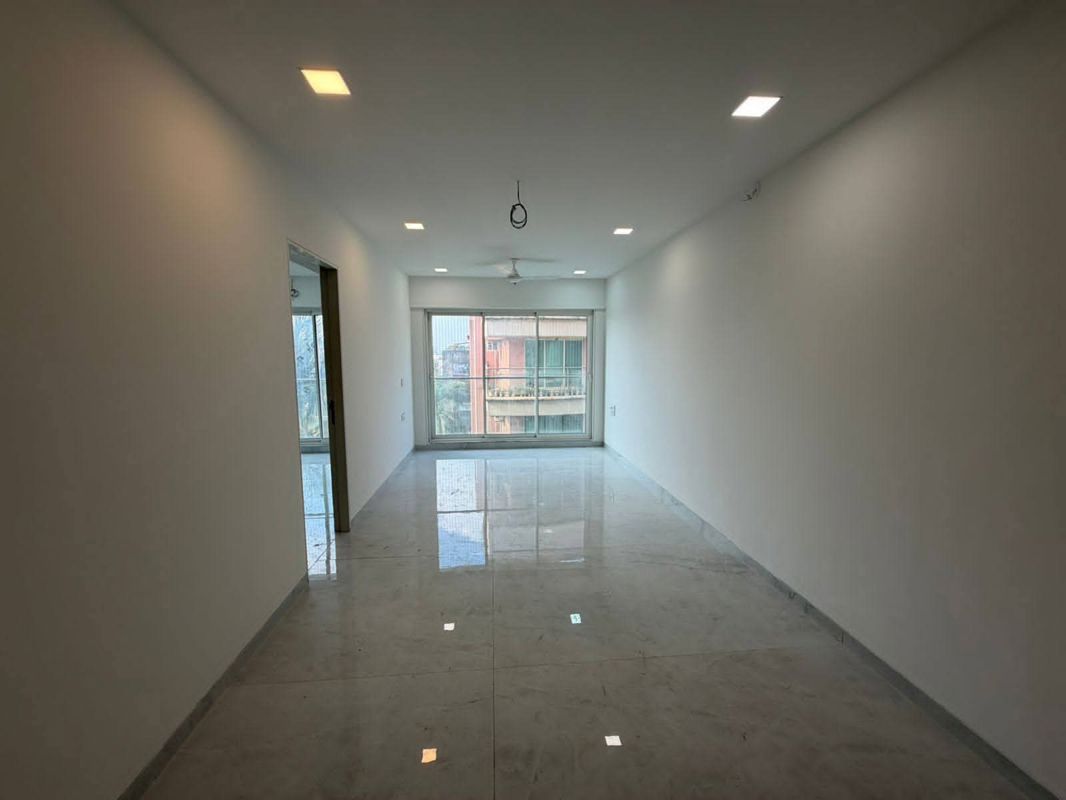 3 BHK + Servant Room 1200 Sq.Ft. Apartment in Hansa Villa