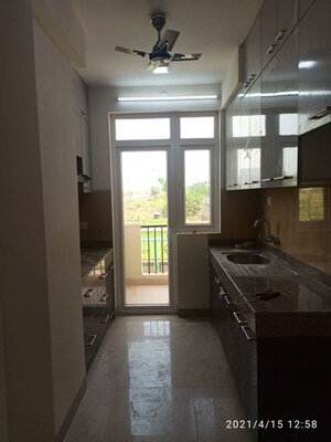 Kitchen in 3.5 BHK Builder Floor at Ardee City Palm Grove Heights, Sector 52 – for Rent