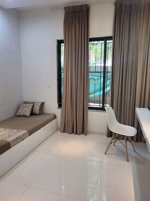 Room in 2 BHK Apartment at Kumar Magna City, Manjri Budruk – for Sale