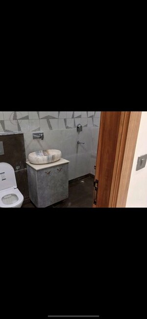 Bathroom in 4 BHK Builder Floor at BPTP Eden Estate, Sector 81 – for Rent