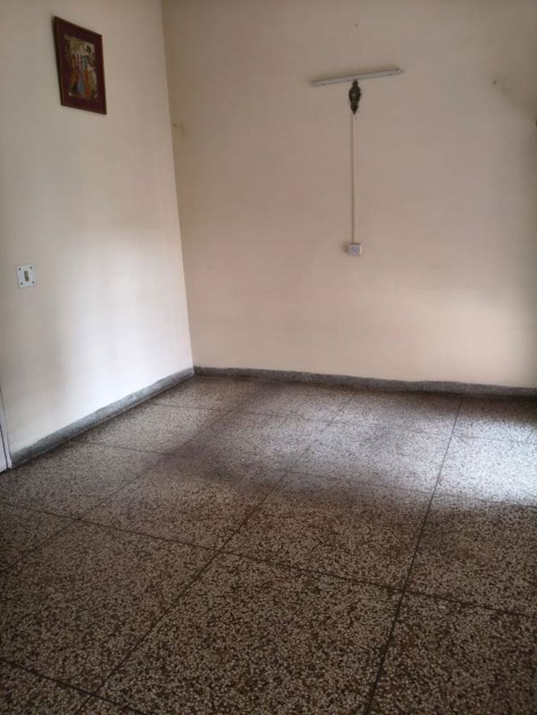 Room, arun-vihar 2 Bedroom 1400 Sq.Ft. Apartment In Sector 29 Noida 10411929