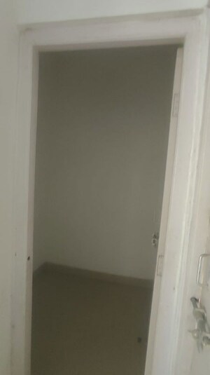 Room in 2 BHK Independent House at AV Residency, Deva Road – for Sale