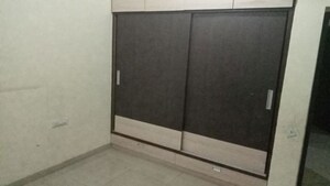 Room in 3 BHK Apartment at Thakkarwal – for Rent