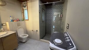 Bathroom in 3 BHK Apartment at Sheikh Sarai Phase 2 – for Sale