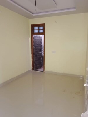 Room in 2 BHK Villa at Chinhat – for Sale