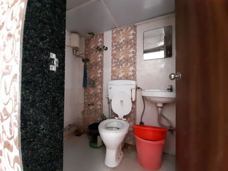 Bathroom, royal-palms-garden-view 1 RK 350 Sq.Ft. Apartment In Goregaon East Mumbai 10412025