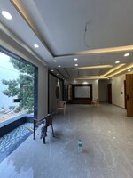 4 BHK + Pooja Room,Servant Room 2250 Sq.Ft. Builder Floor in Sector 85