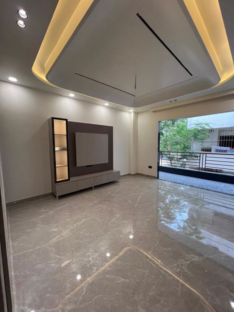 Room, sector 85 4 Bedroom 2250 Sq.Ft. Builder Floor In Sector 85 Faridabad 10411887