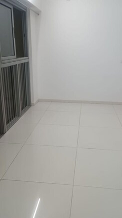 1 BHK + Pooja Room Apartment For Rent in Amanora Adreno Towers