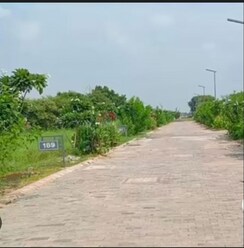 Plot For Sale in Mansha Orchid
