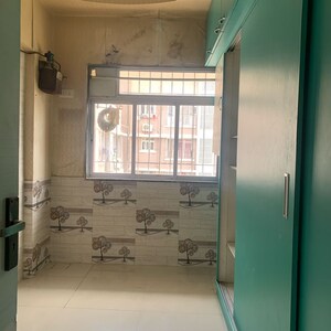 Room in 1.5 BHK Apartment at Vastu Acharya Ashram, Vazira – for Rent