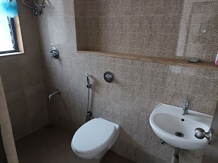 Bathroom, lodha-palava-city-lakeshore-greens Studio 380 Sq.Ft. Apartment In Dombivli East Thane 10411820