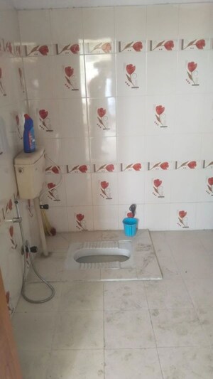 Bathroom in 1 RK Builder Floor at Gomti Nagar – for Rent