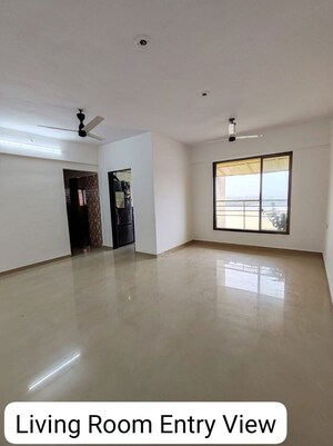Room in 2 BHK Apartment at Mayurs Nature Glory, Kalwa – for Rent