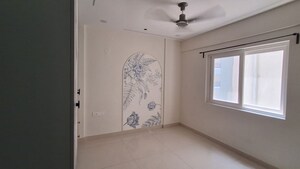 Room in 3 BHK Apartment at Praneeth Pranav Solitaire, Bachupally – for Rent