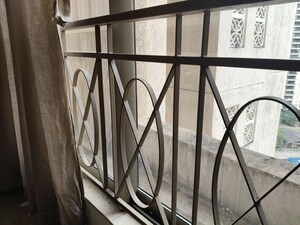 Staircase in 1 BHK Apartment at Hiranandani Business Park, Thane West – for Rent