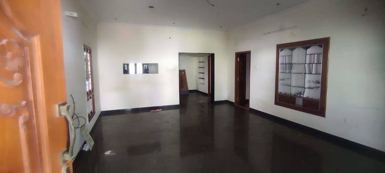 Room, sector 49 2 Bedroom 153 Sq.Mt. Builder Floor In Sector 49 Noida 10412123
