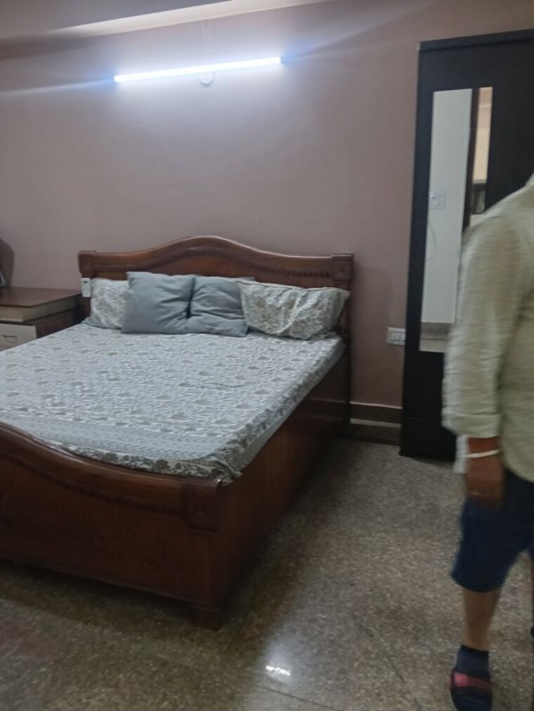 Bedroom, ansal-jade-villa 1 RK 550 Sq.Ft. Builder Floor In Palam Vihar Gurgaon 10412152