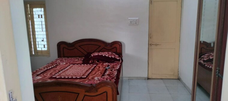Master Bedroom, ghatlodia 2 Bedroom 990 Sq.Ft. Villa In Ghatlodia Ahmedabad 10412125