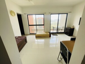 2 BHK Apartment For Rent in Shapoorji Pallonji Sensorium, Hinjewadi