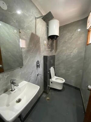Bathroom in 1 BHK Builder Floor at Saket – for Rent