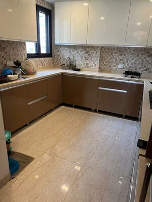 Kitchen in 4 BHK Builder Floor at Sector 57 – for Rent