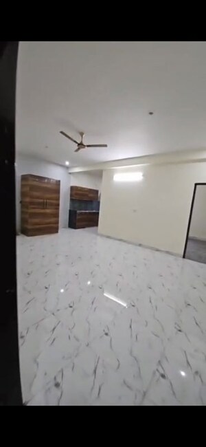 2 BHK Builder Floor For Rent in BPTP Park 81, Sector 81