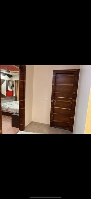 Room in 3.5 BHK Apartment at BPTP Park Grandeura, Sector 82 – for Rent