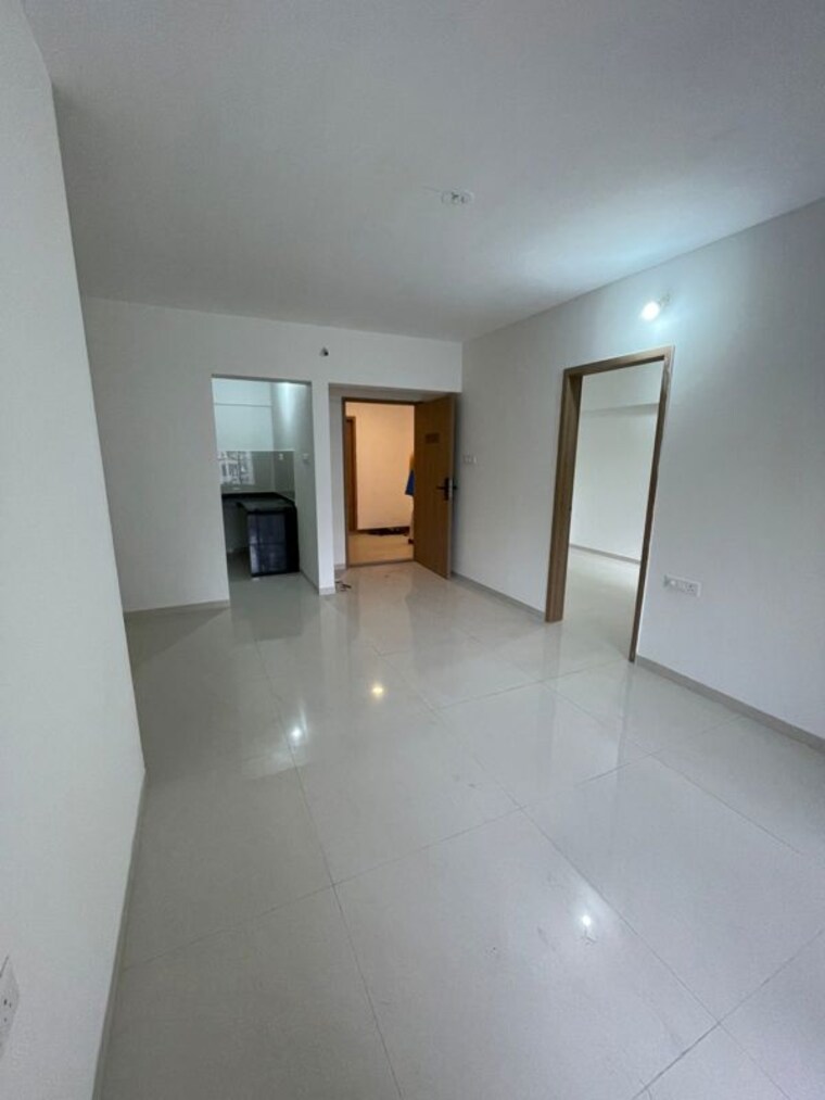 Room, nivasa-enchante 2.5 Bedroom 900 Sq.Ft. Apartment In Lohgaon Pune 10412206