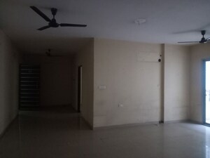 Room in 3 BHK Apartment at Emami City, Golpark – for Sale