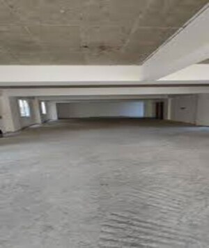 Room in  Showroom at Mukundapur – for Rent