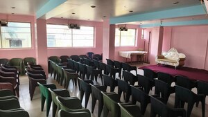 Team Area in  Office Space at High Grounds – for Sale