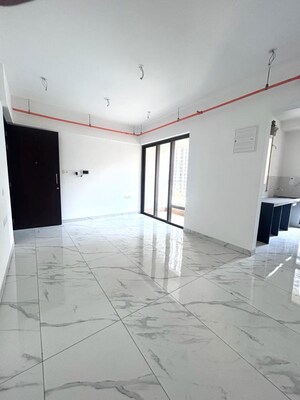 Team Area in 2 BHK Apartment at Raymond Ten X Habitat, Pokhran Road No Two – for Rent
