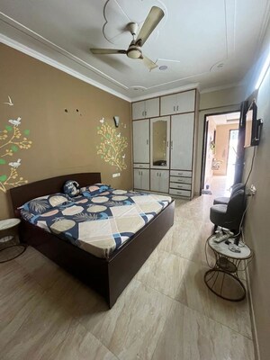 Bedroom in 2 BHK Villa at Sector 23 – for Rent