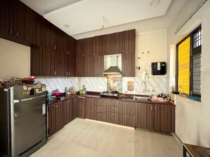 Bedroom in 2 BHK Villa at Sector 23 – for Rent