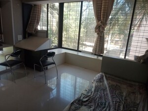 Team Area in 3 BHK Apartment at Shivaji Park – for Rent