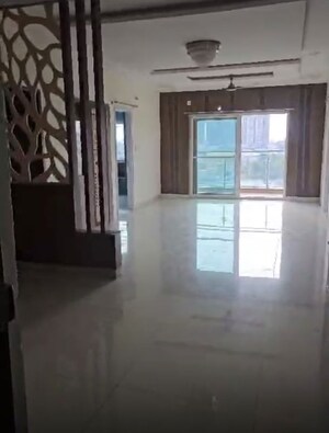 Room in 3 BHK Apartment at Salarpuria Sattva Magnus, Jubilee Hills – for Rent